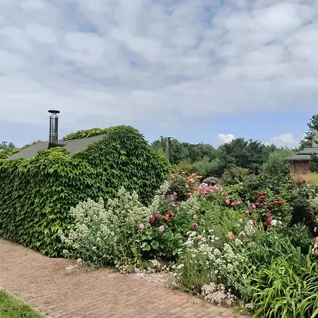 Schaeferwagen Auf Dem Biogut-saalkow Camping *