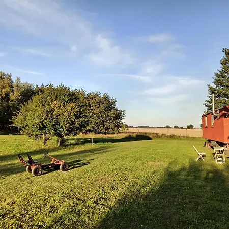 אתר קמפינג Schaeferwagen Auf Dem Naturgut-saalkow *