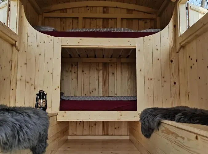 Schaeferwagen Auf Dem Biogut-saalkow *